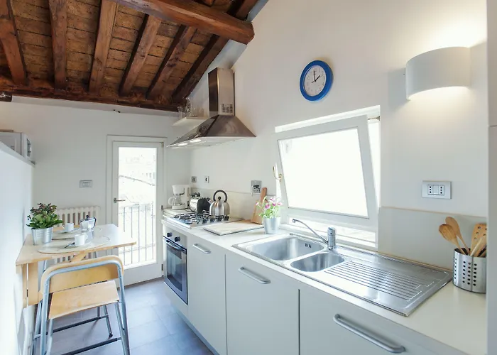Domizio Appartement *