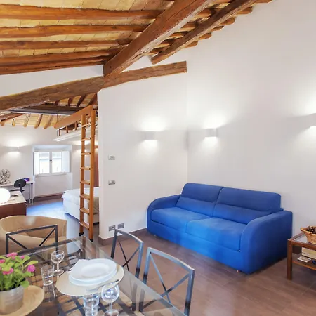 Domizio Appartamento *