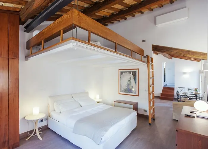 Domizio Apartment